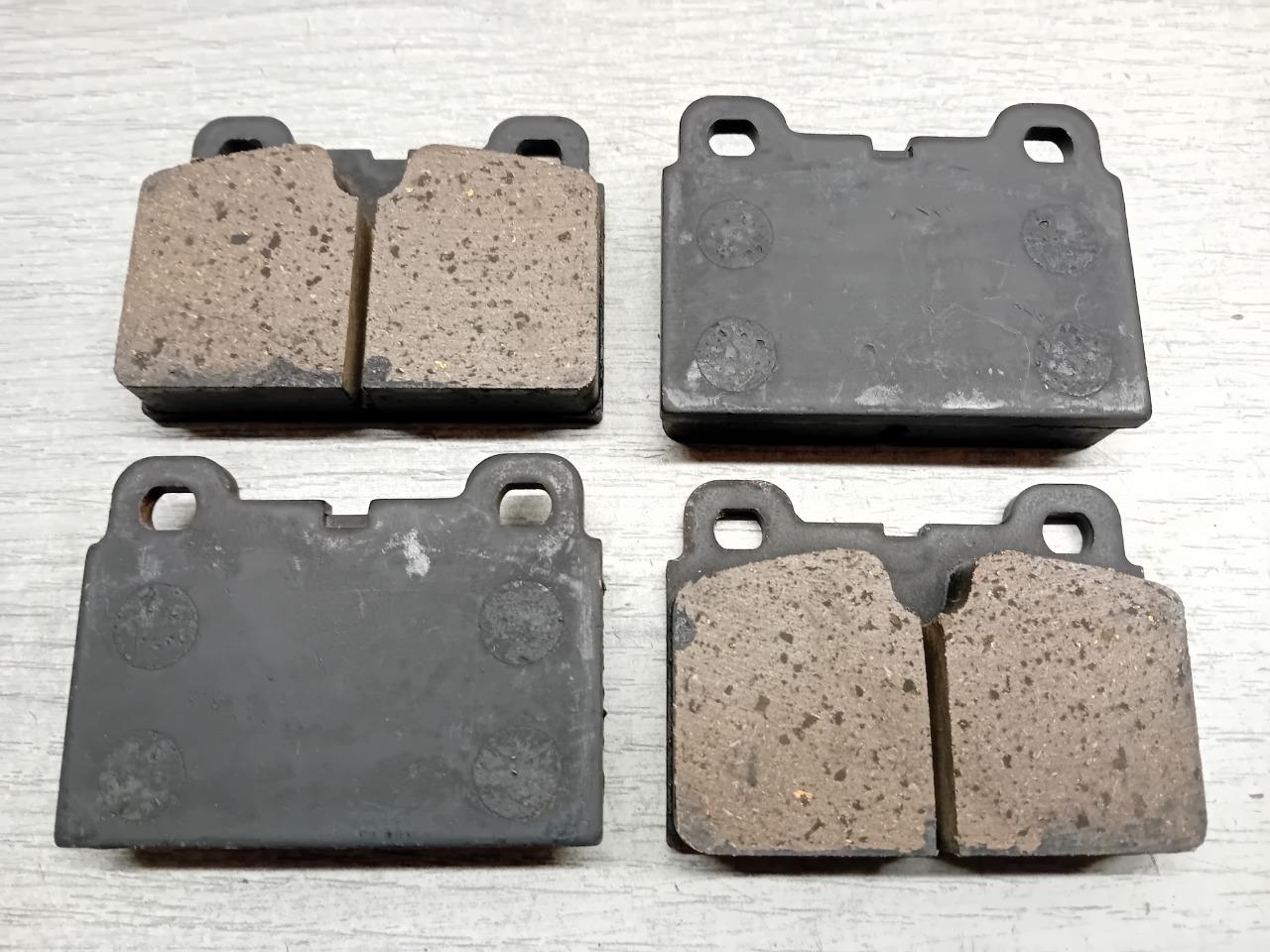 AD225 PLAQUETTES DE FREIN AVANT TALBOT HORIZON LesAnciennes.com
