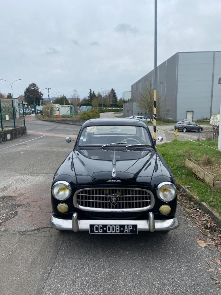 PEUGEOT 403 B - 1963 LesAnciennes.com