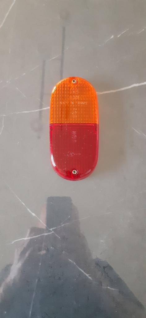 Cabochon feux AR Estafette LesAnciennes.com