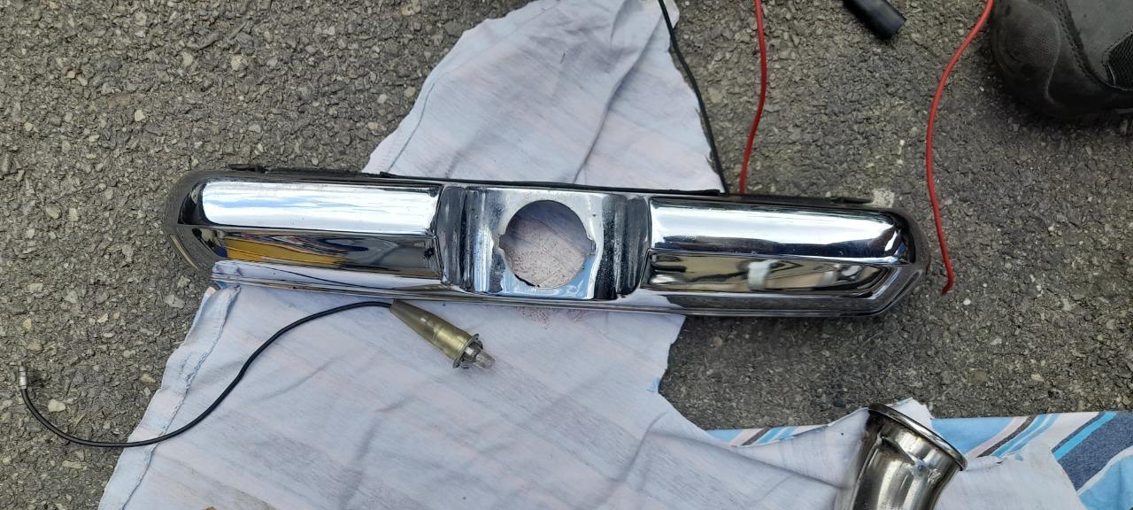 Poignée JAGUAR XJ6 séérie2 de 1978 LesAnciennes.com