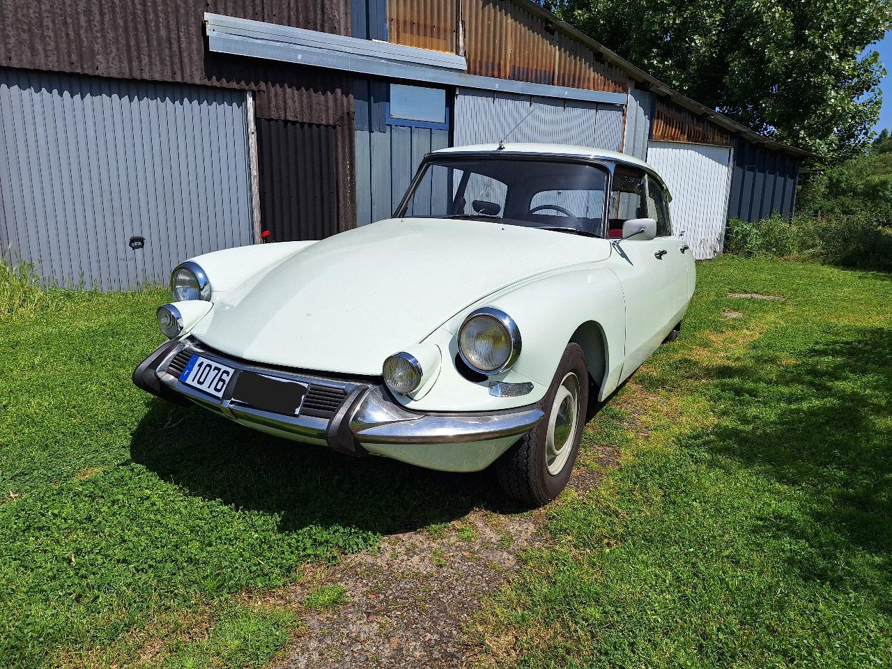 CITROEN ID ID 19 type b - 1966 LesAnciennes.com