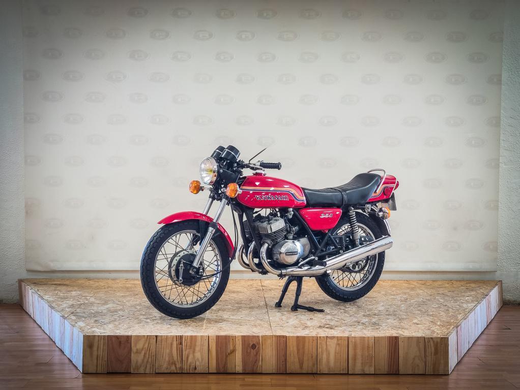 KAWASAKI 350 S2 - 1973 LesAnciennes.com