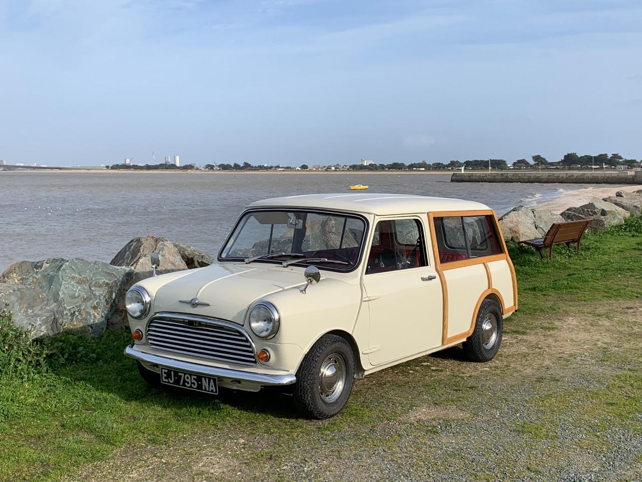 MINI MINI - 1966 LesAnciennes.com