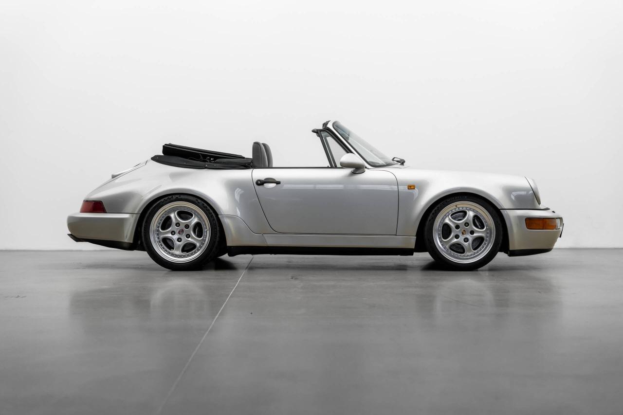 PORSCHE 911 - 1990 LesAnciennes.com