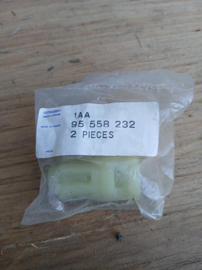 Manchons CITROEN 2CV LesAnciennes.com