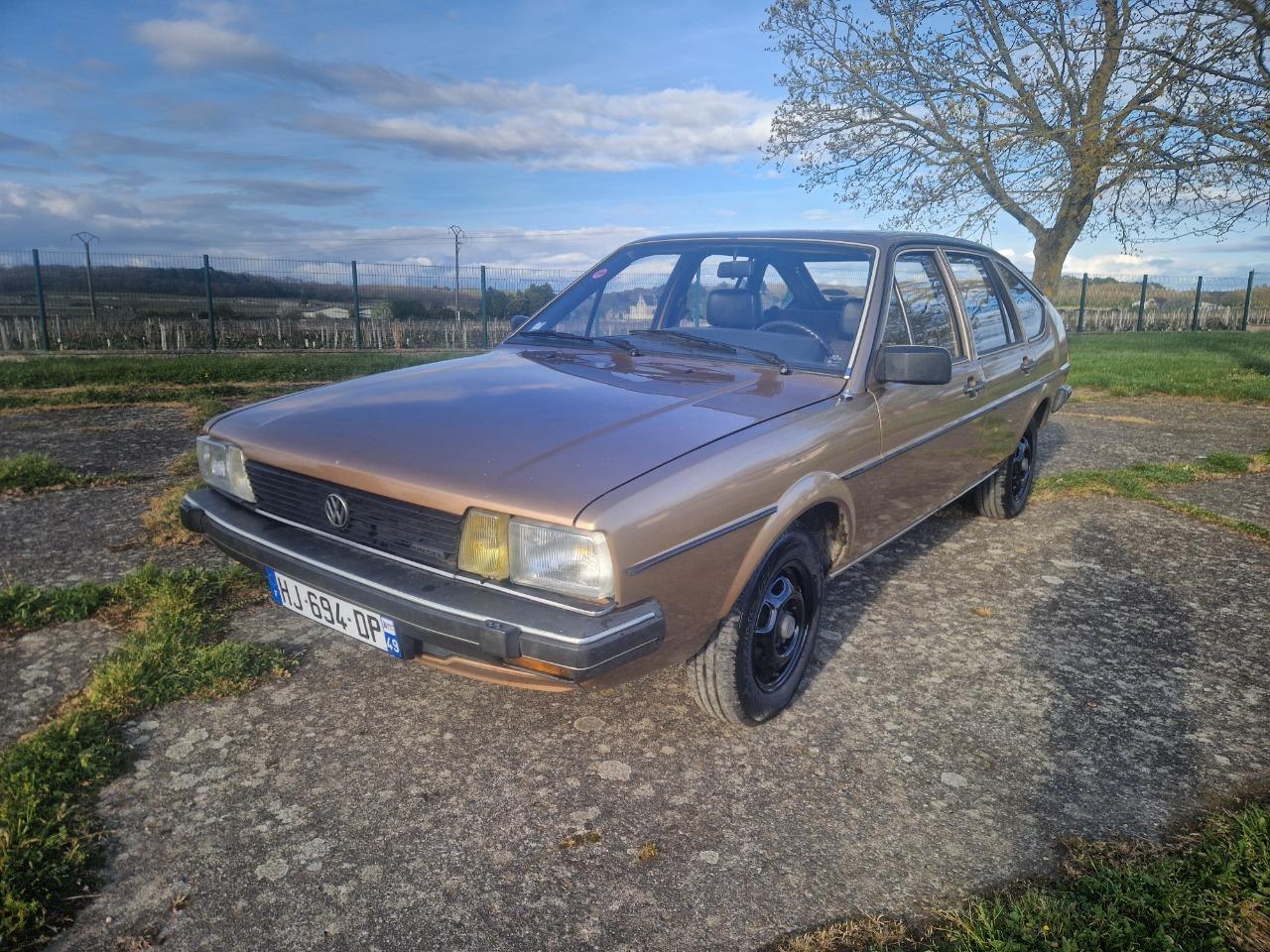 VOLKSWAGEN Passat B2 - 1982 LesAnciennes.com