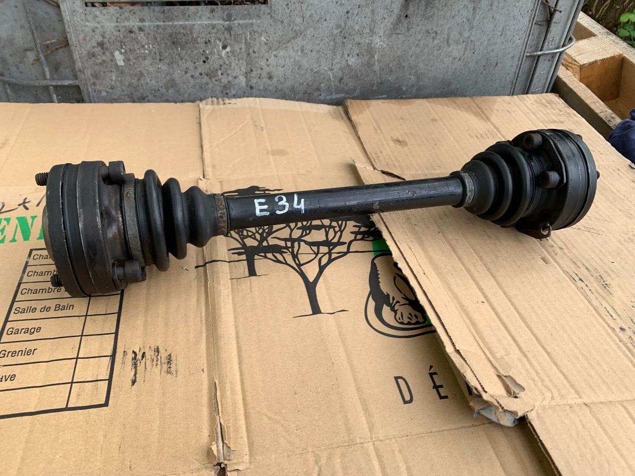 Cardan arriéré BMW E 34 tt modélé LesAnciennes.com