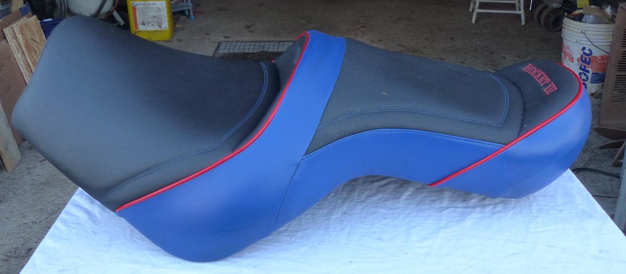 Selle TRIUMPH Rocket III Touring LesAnciennes.com