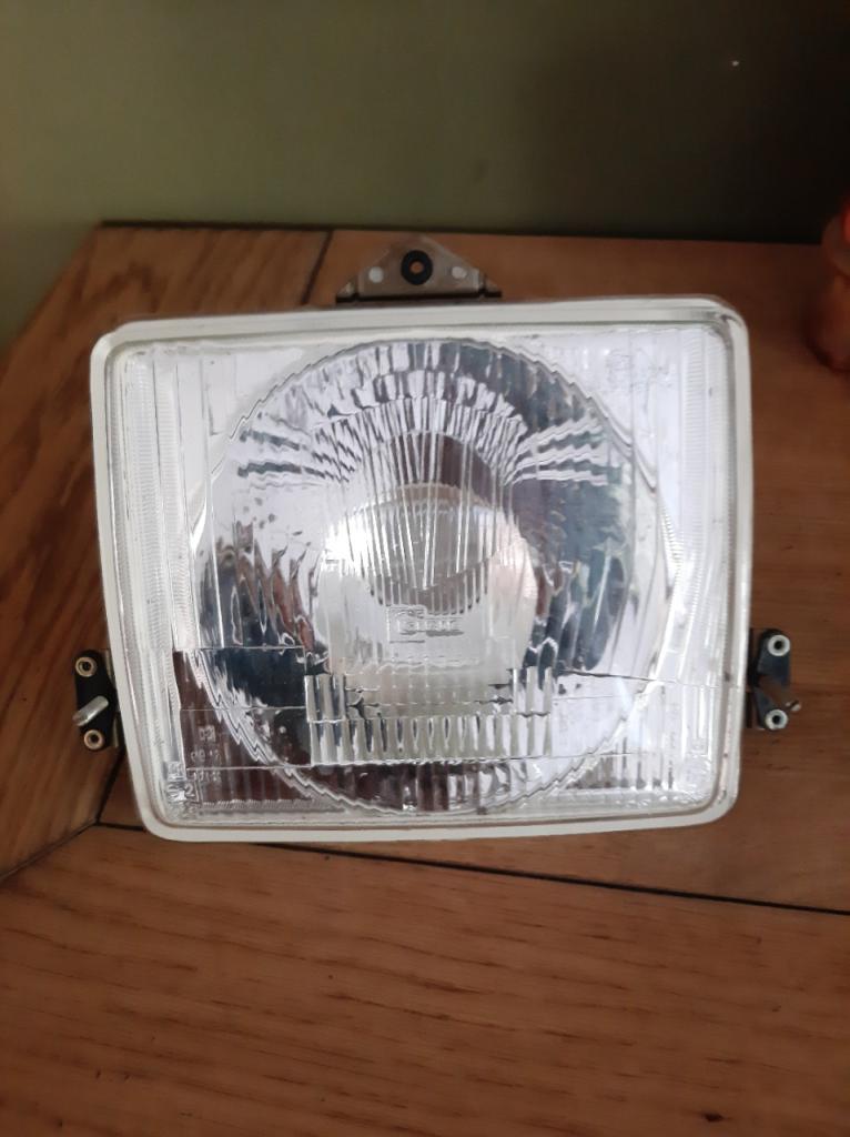 Optique de phare PEUGEOT 104 LesAnciennes.com