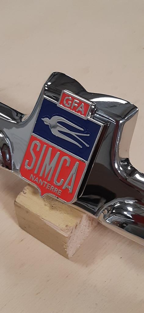 Sigle SIMCA 8 Simca 8 Sport LesAnciennes.com