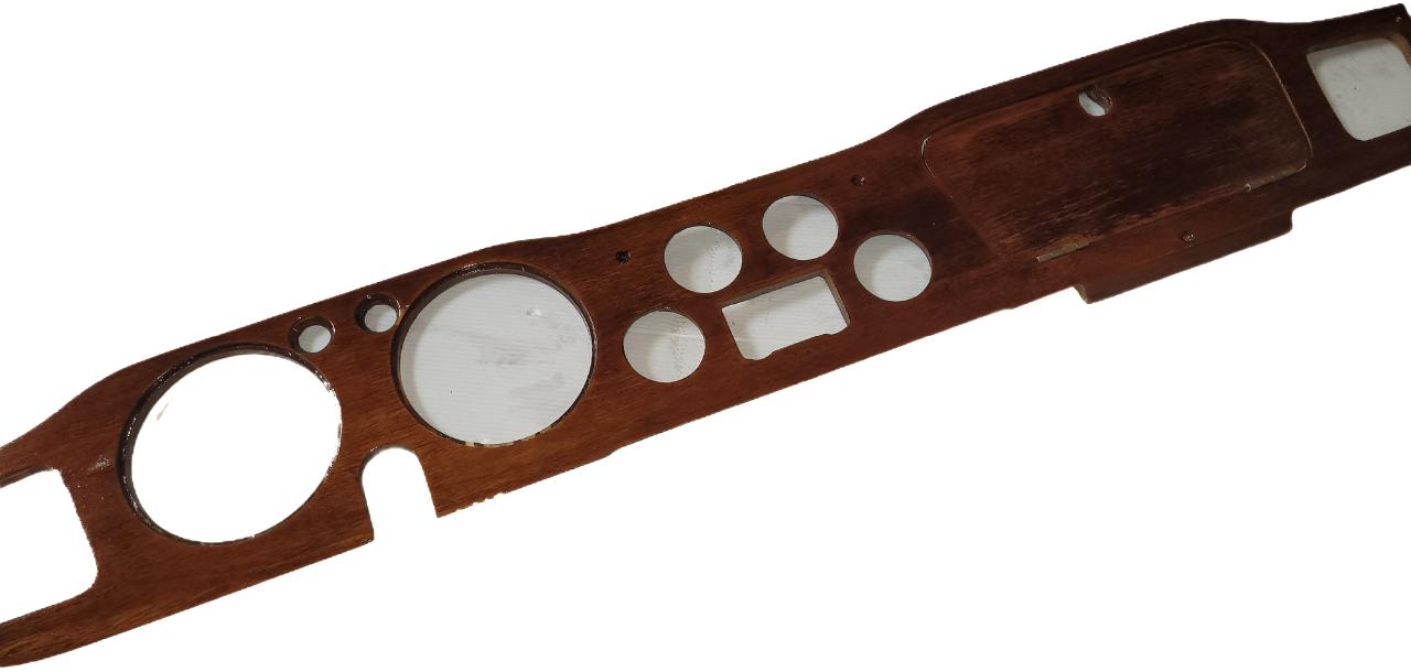 PLANCHE DE BORD TRIUMPH TR4A AIRS LesAnciennes.com