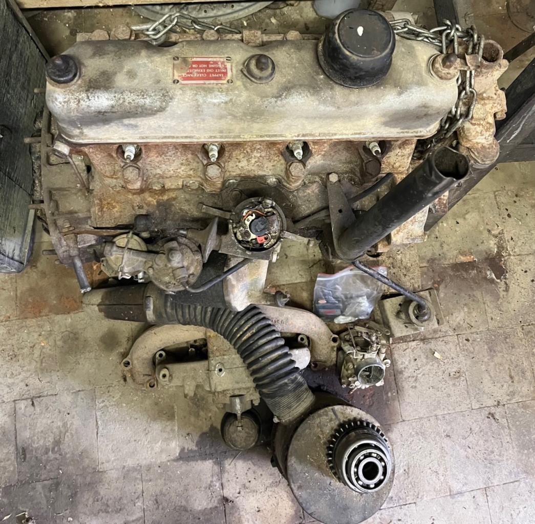 Moteur et boîte LAND ROVER 88 Série 3 essence LesAnciennes.com