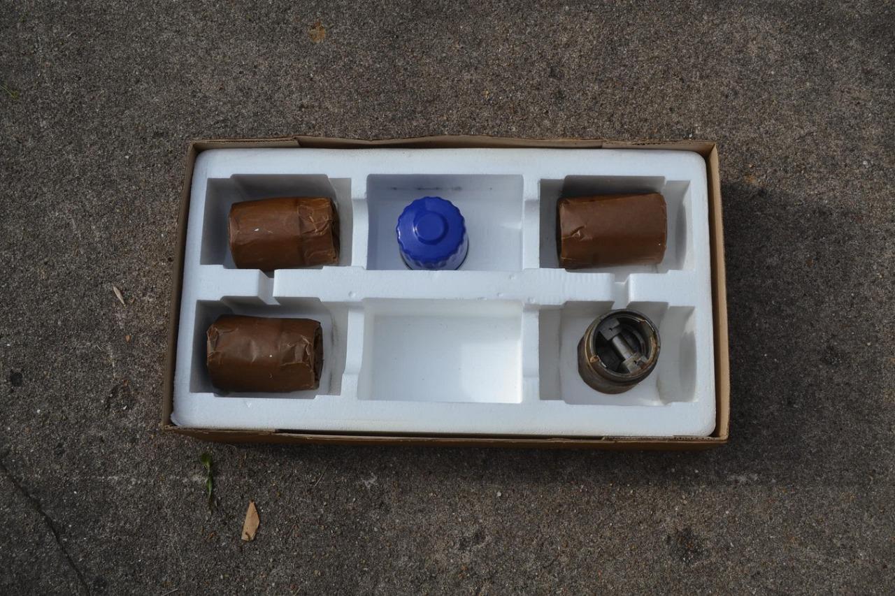 Kit chemises + pistons PEUGEOT 104 1L1 1972/88 LesAnciennes.com