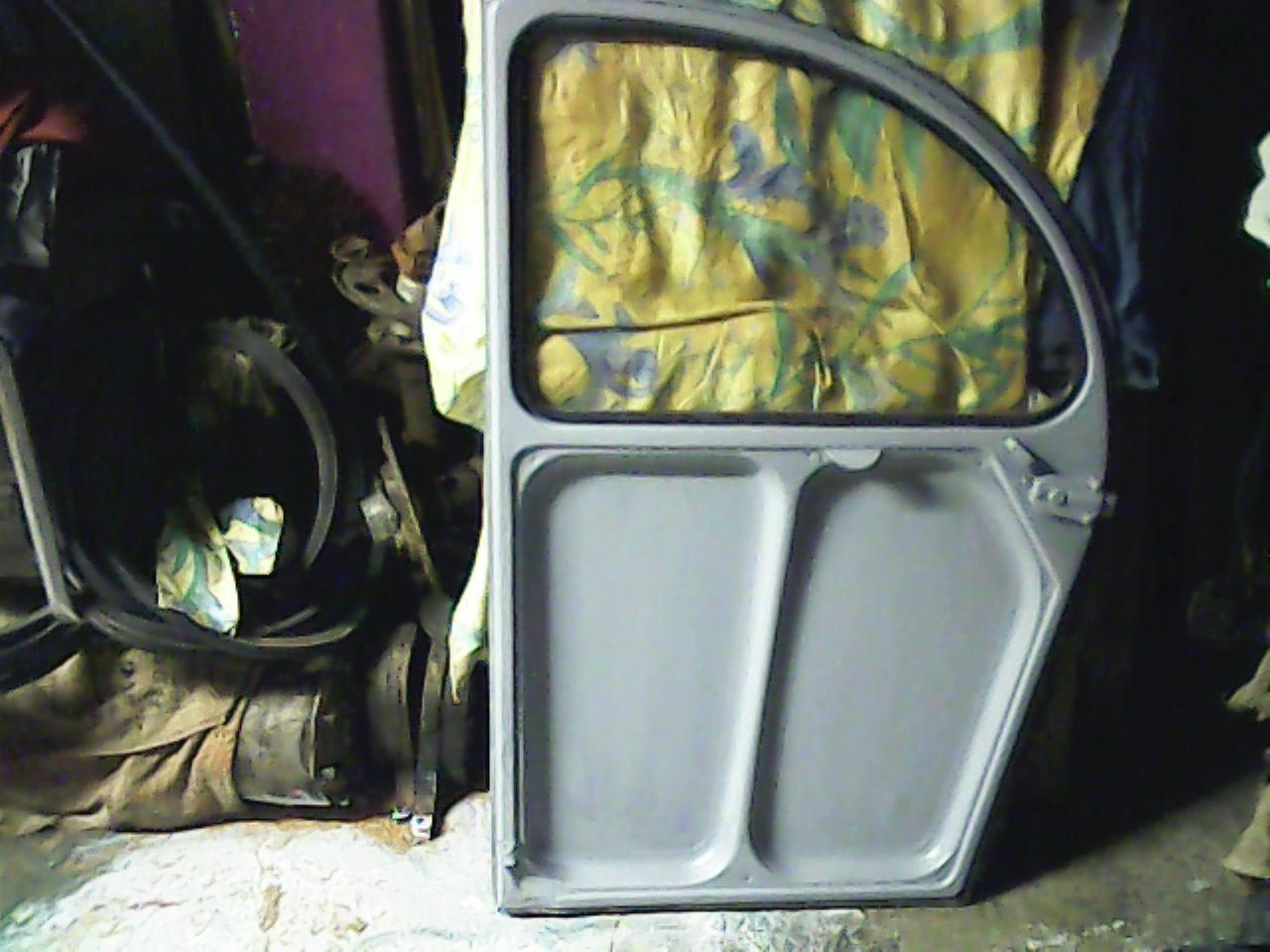 Porte CITROEN 2CV LesAnciennes.com