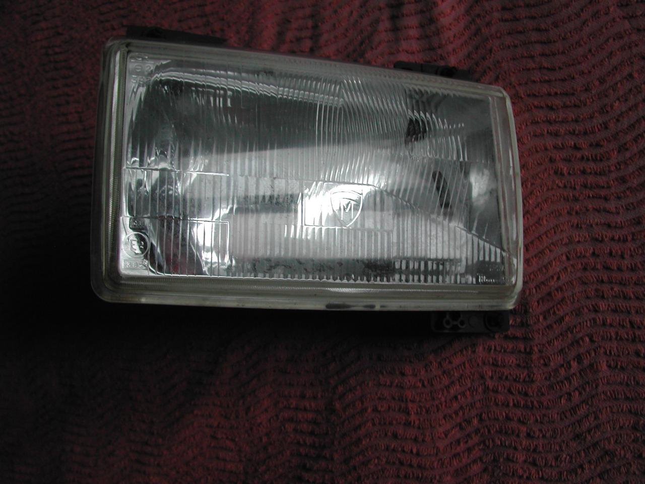 Optique PEUGEOT 104 Z/ZS LesAnciennes.com