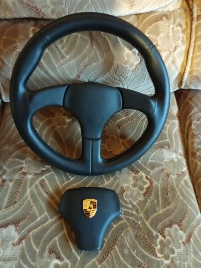 Volant PORSCHE 911 LesAnciennes.com