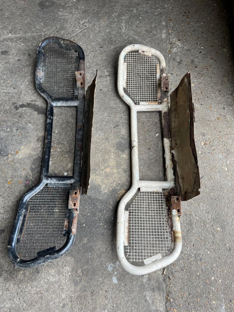 Pare choc CITROEN 2CV LesAnciennes.com