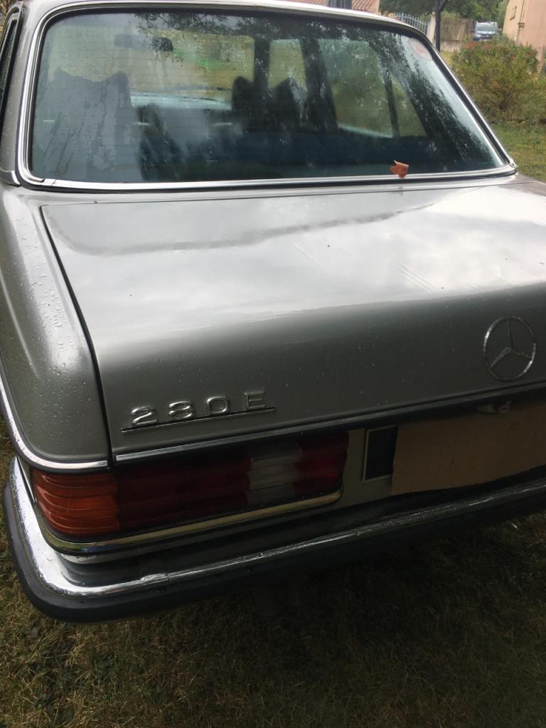 MERCEDES 280 E berline - 1978 LesAnciennes.com