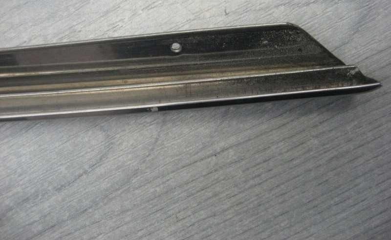 82364849 BAGUETTE INOX LANCIA GAMMA BERLINE LesAnciennes.com