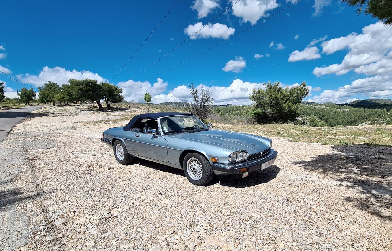JAGUAR XJS V12 Convertible - 1990 LesAnciennes.com