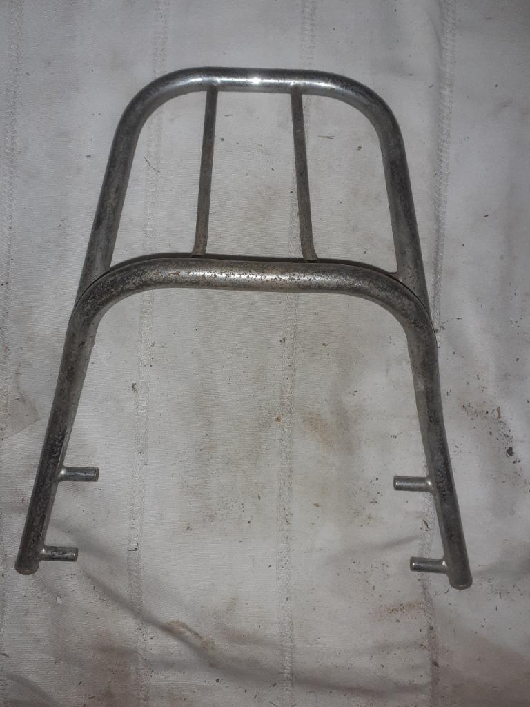 Porte bagage YAMAHA RD 350 RDLC type 4LO LesAnciennes.com