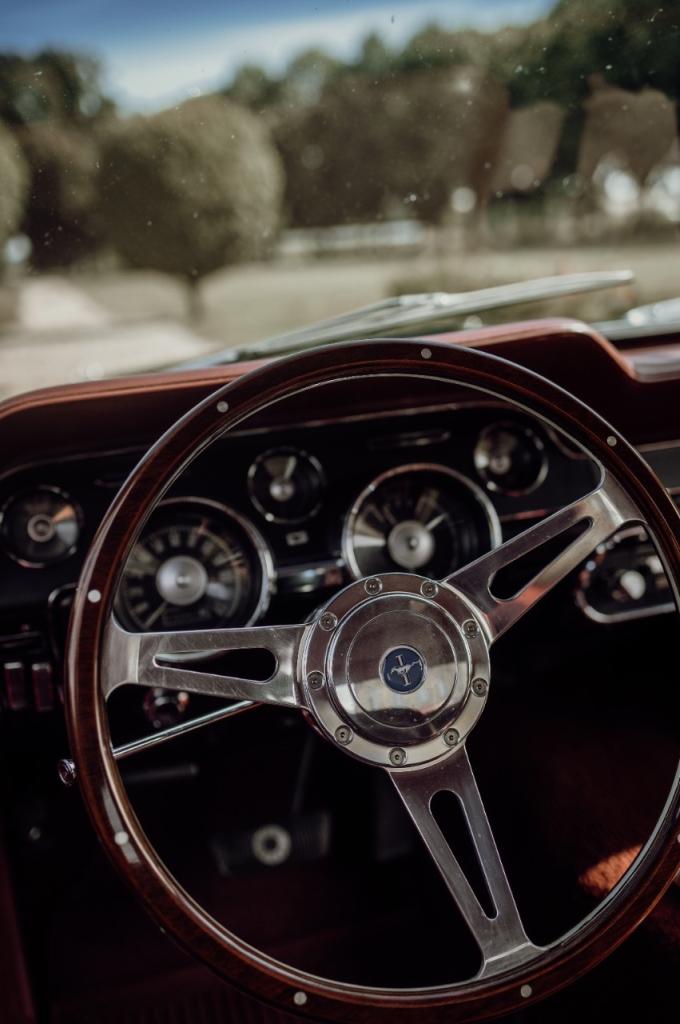 FORD Mustang Hardtop - 1968 LesAnciennes.com