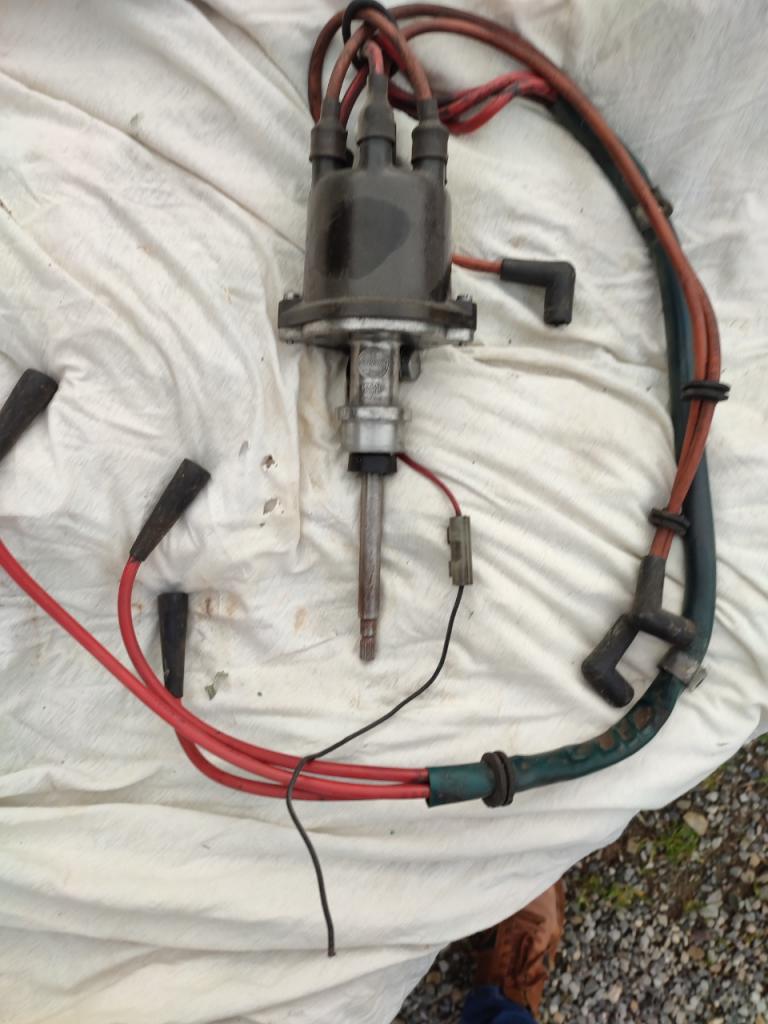 Capot FIAT 130 LesAnciennes.com