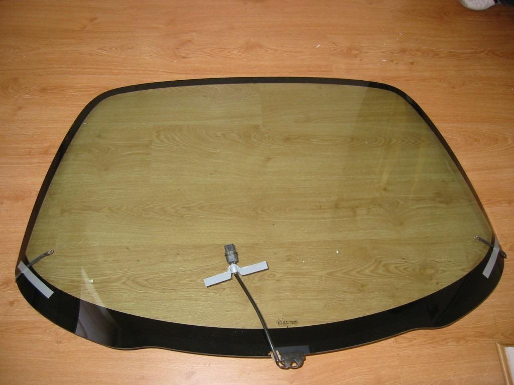 Pare-Brise RENAULT Spider PB LesAnciennes.com