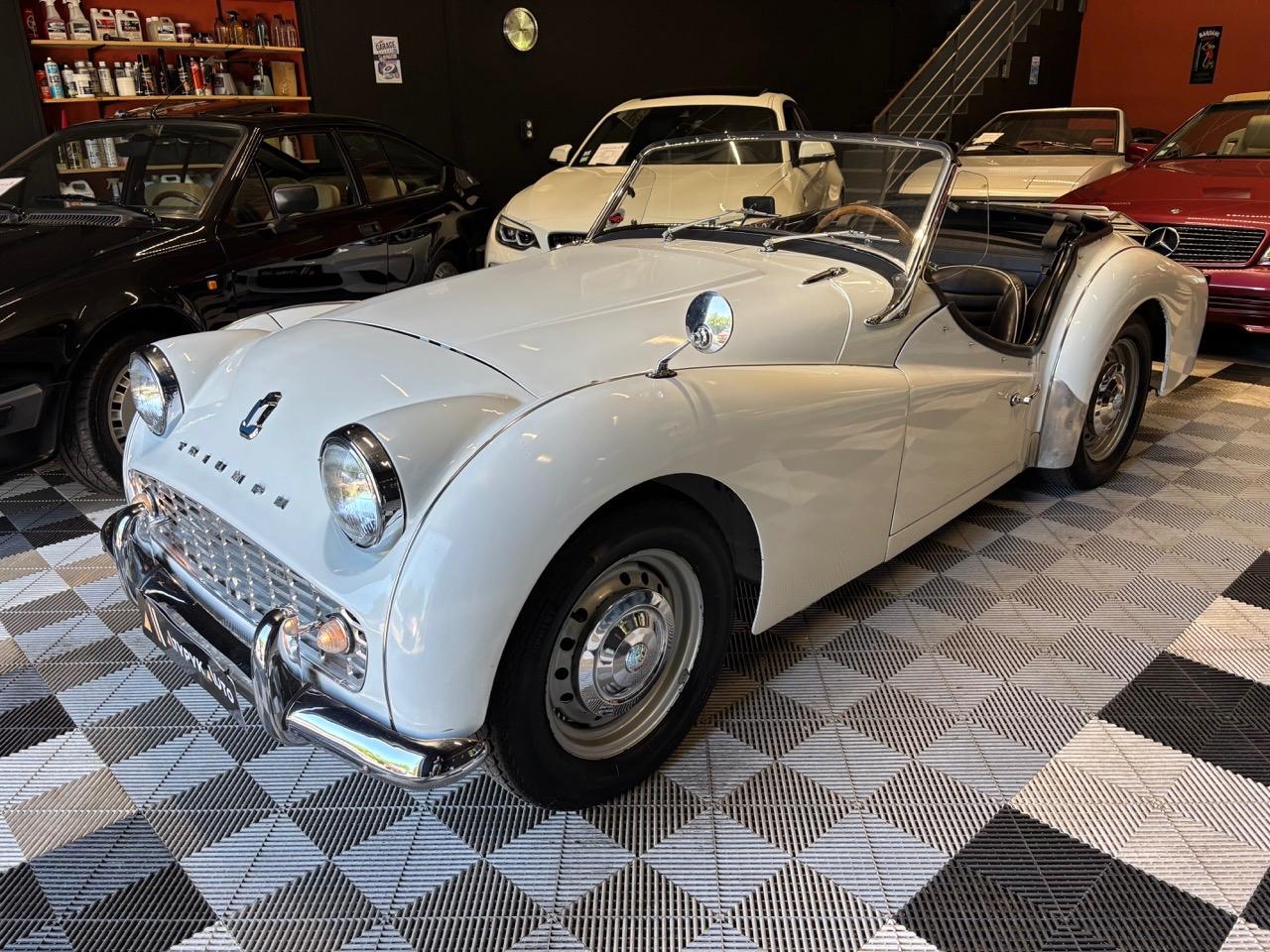 TRIUMPH TR3 TR3 B rare TCF - 1963 LesAnciennes.com