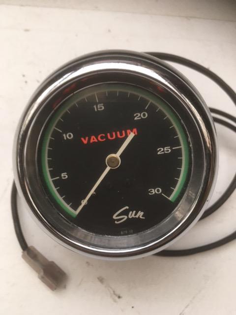 Vaccum DIVERS LesAnciennes.com