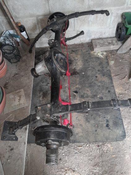 1 pont complet Austin Healey sprite MG Midget LesAnciennes.com