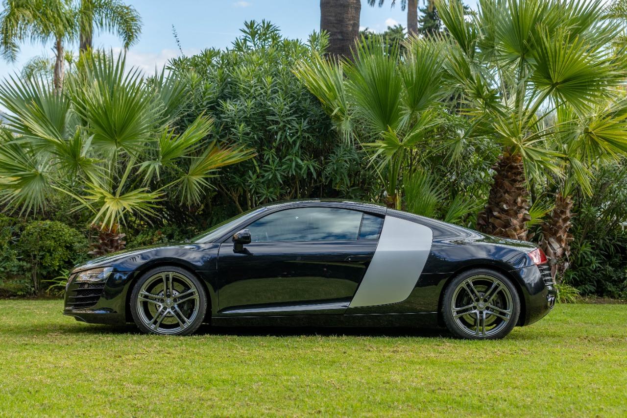 AUDI R8 4.2 v8 dsg quattr 4.2 v8 dsg quattro LesAnciennes.com
