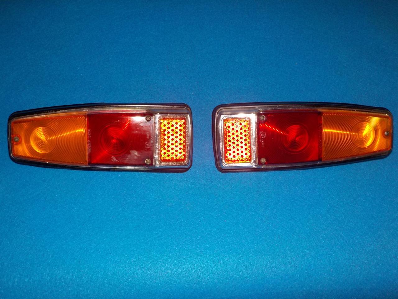 Feux RENAULT 8 (R8) LesAnciennes.com