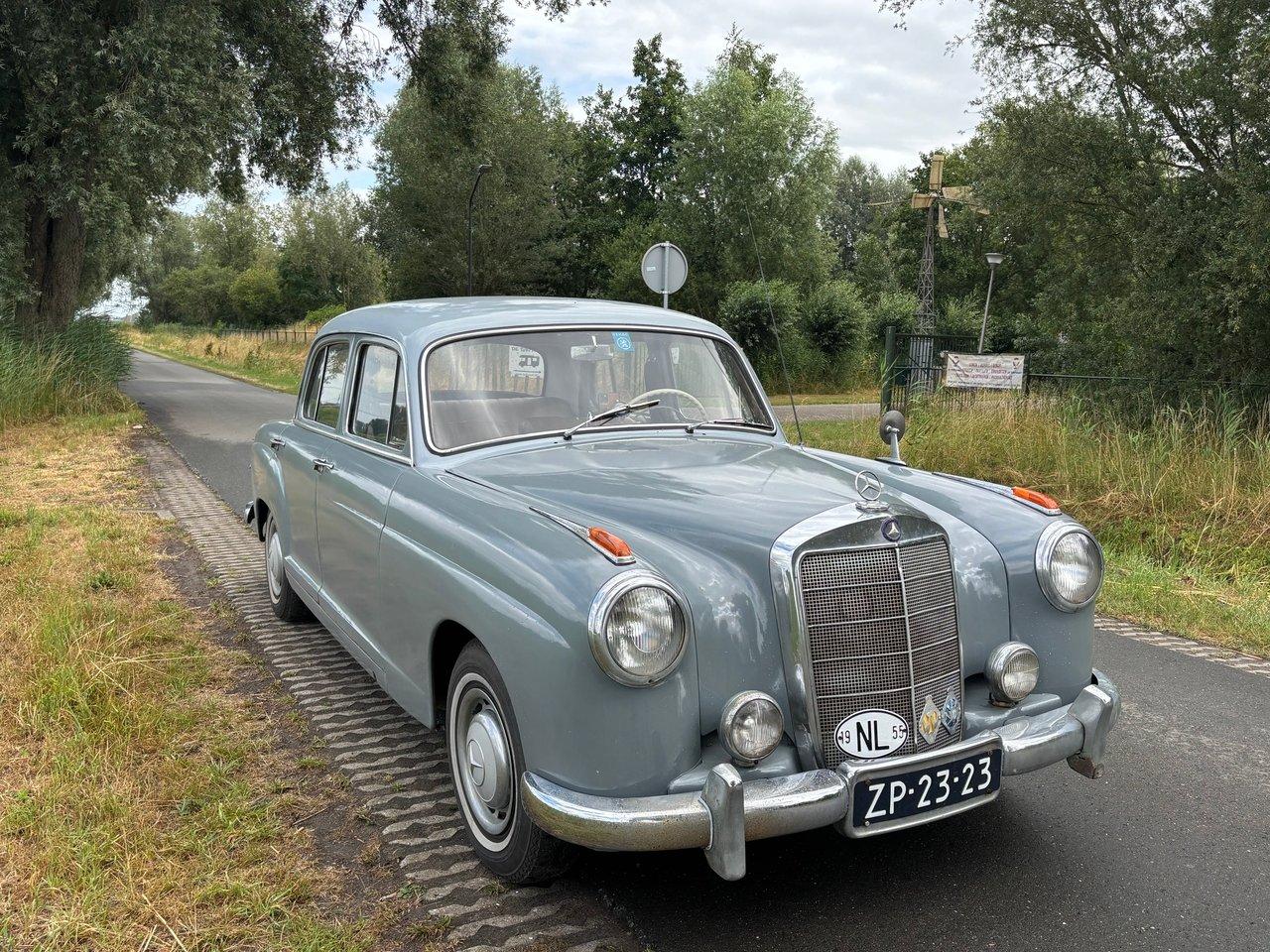 NO RESERVE 1955 Mercedes 220 1.9L Diesel LesAnciennes.com