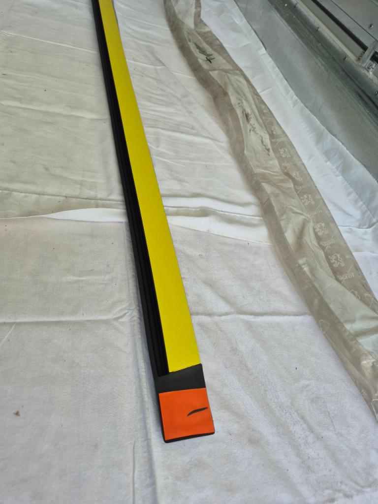 Protecteur de parte AVD PEUGEOT 405 LesAnciennes.com