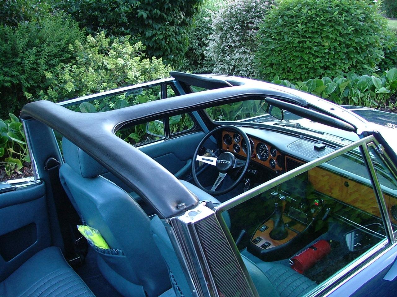 TRIUMPH Stag MK2 - 1974 LesAnciennes.com