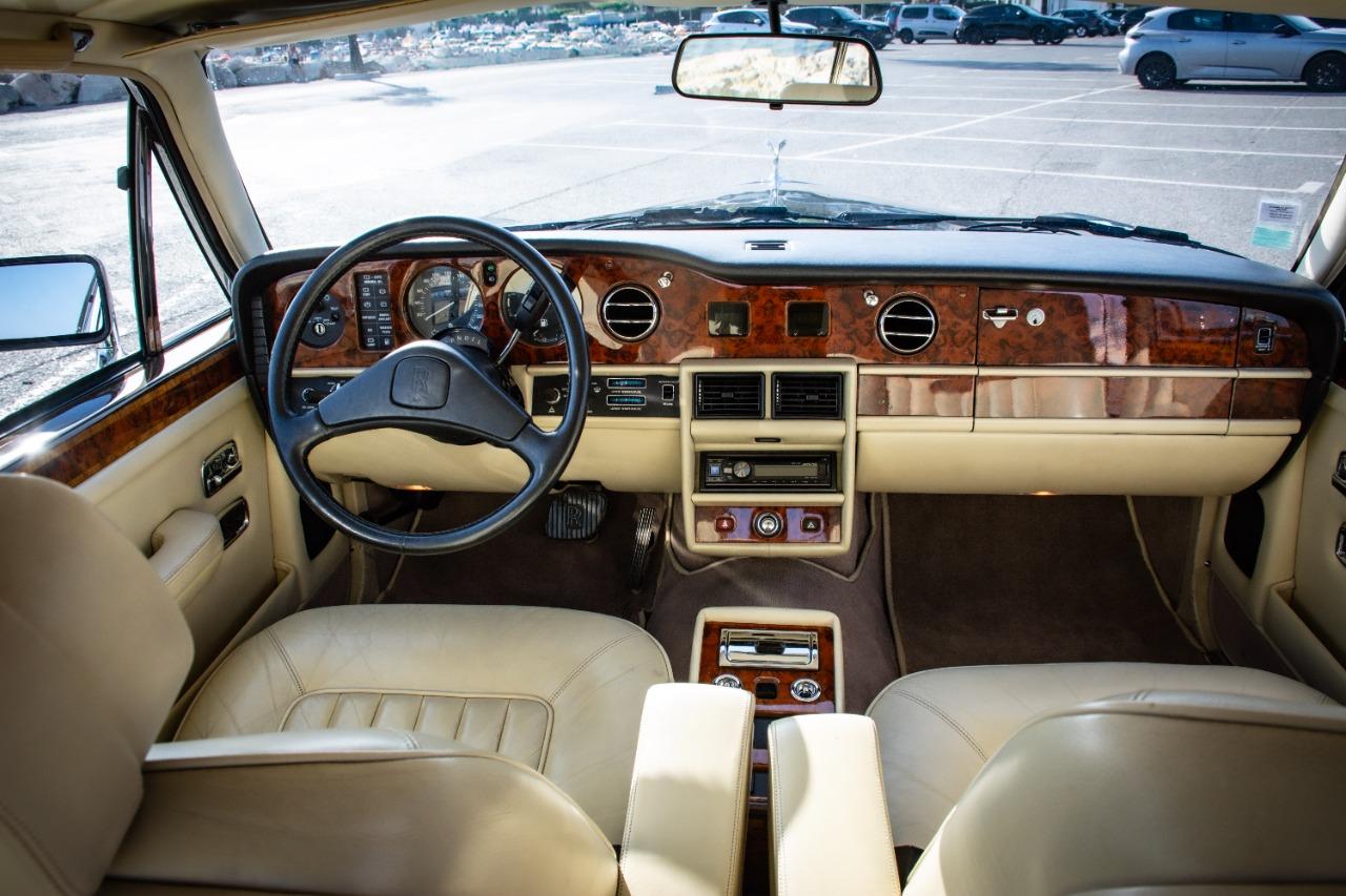 ROLLS ROYCE Silver Spur 2 - 1989 LesAnciennes.com