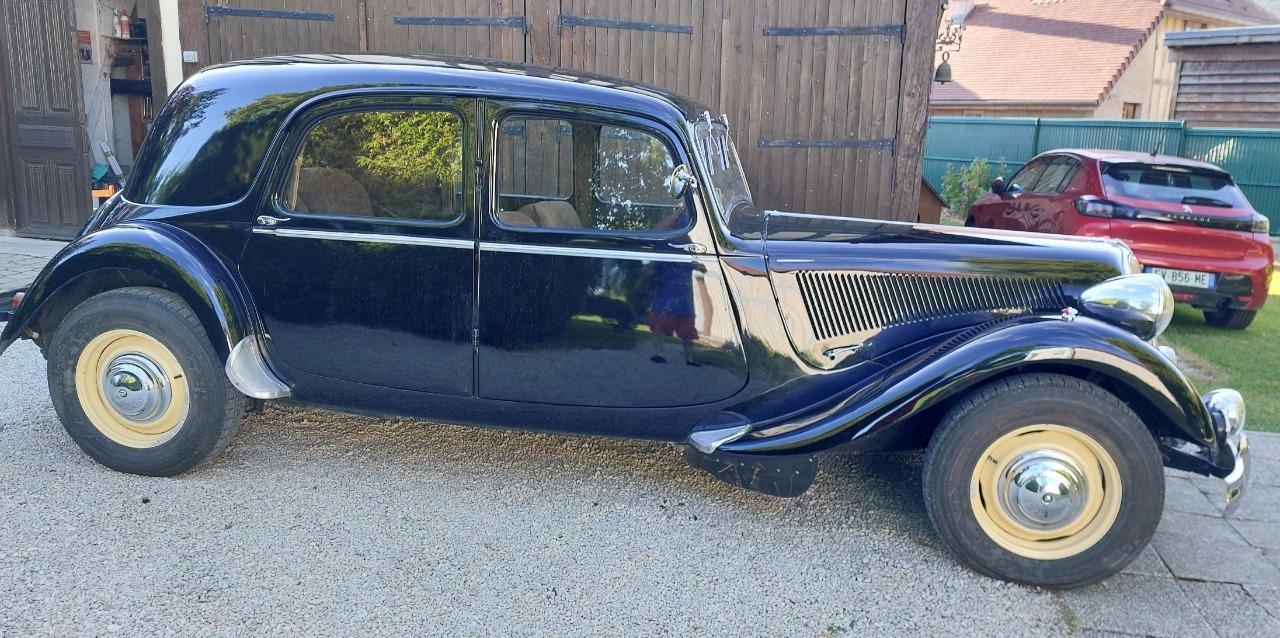 CITROEN Traction 15/6 D - 1951 LesAnciennes.com