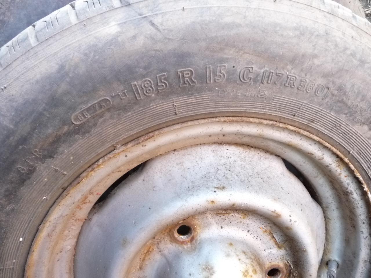 ROUE POUR RENAULT ESTAFETTE LesAnciennes.com