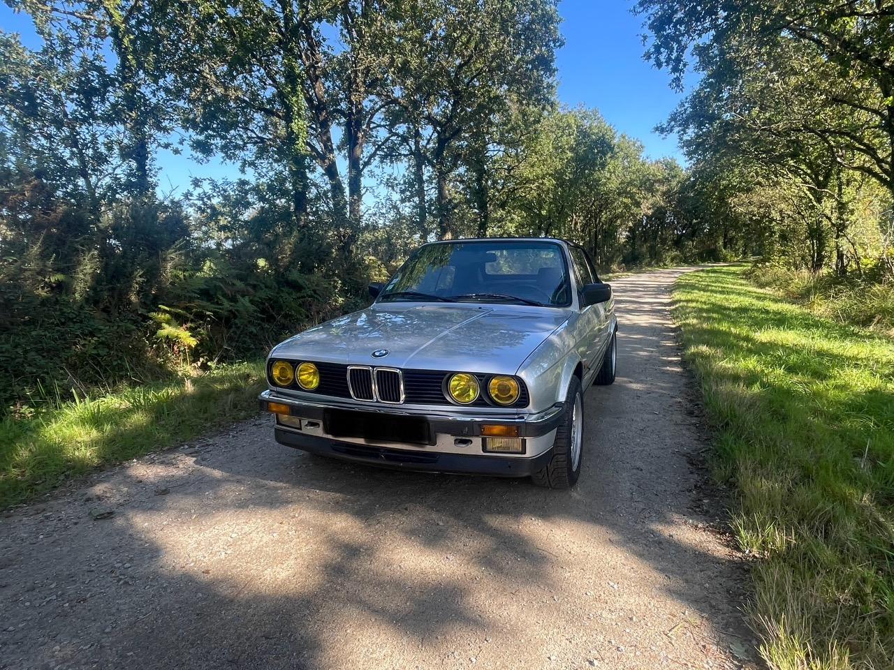 BMW 325 325 i cabriolet e30 - 1990 LesAnciennes.com