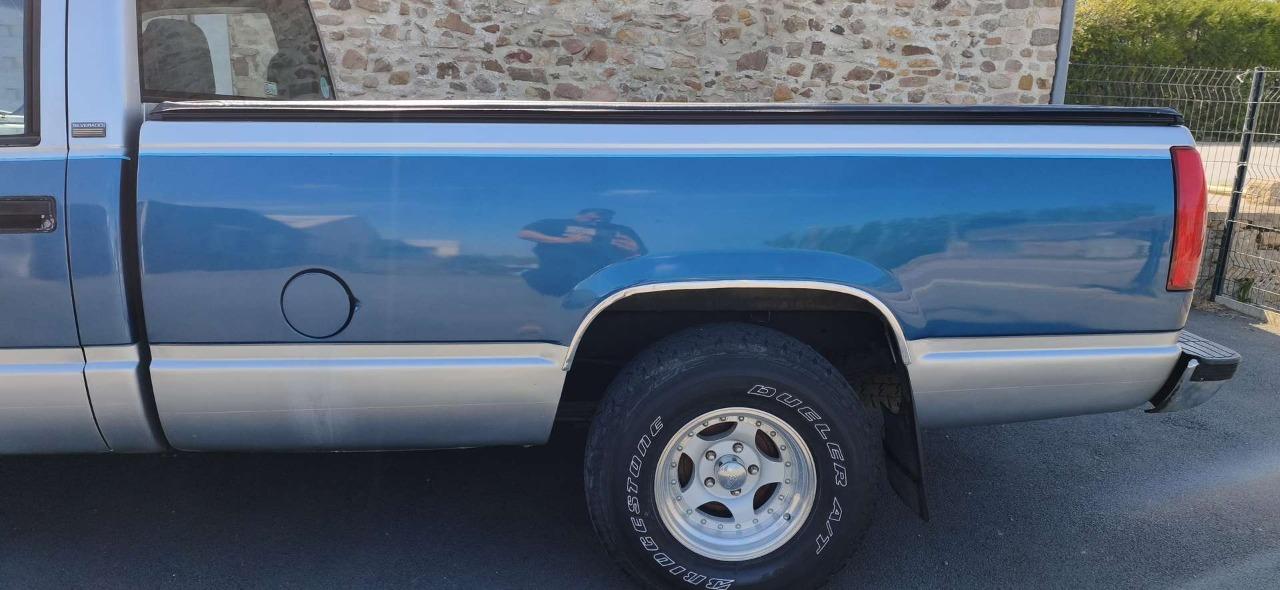 CHEVROLET Silverado 1500 - 1988 LesAnciennes.com