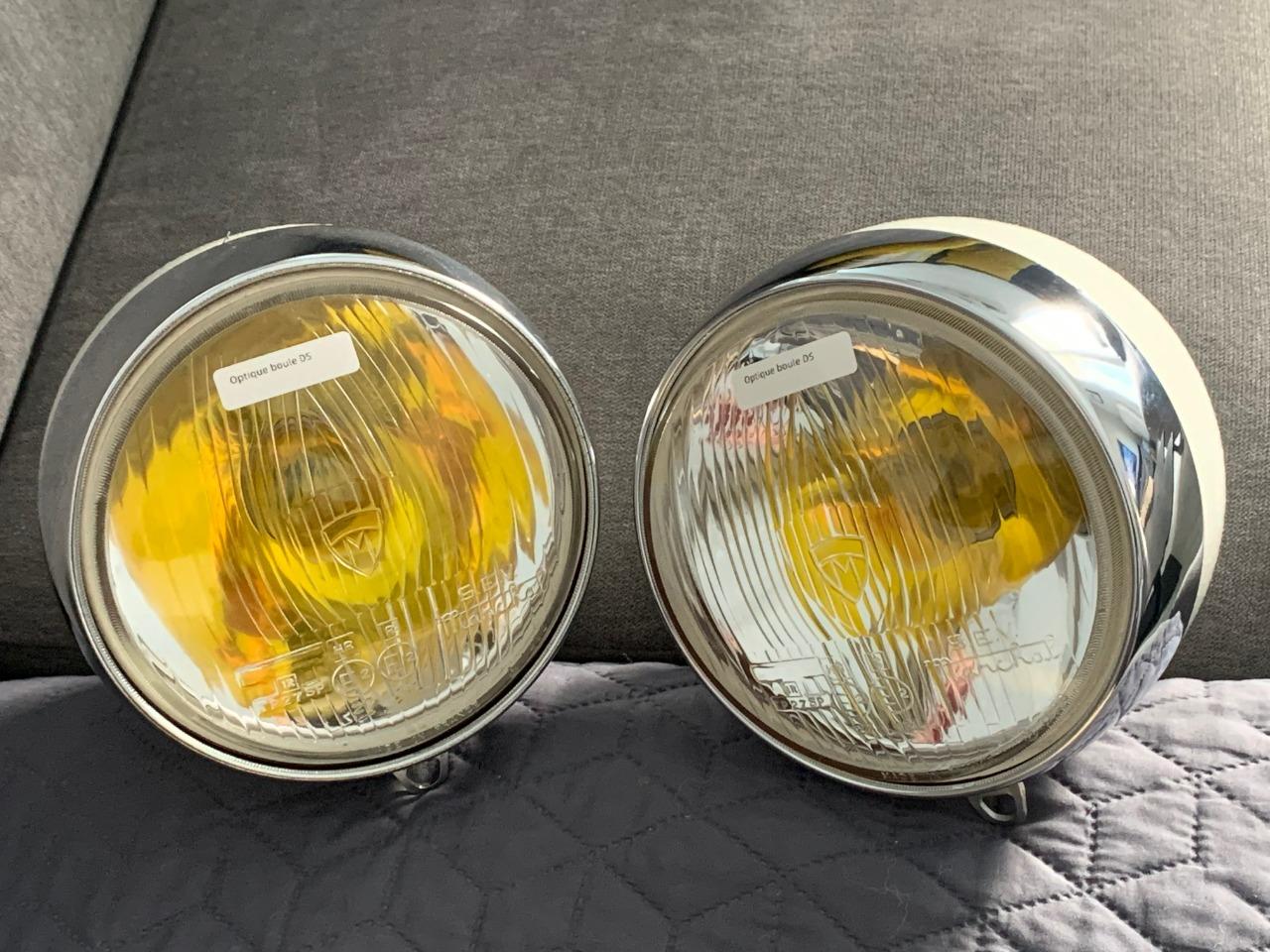 Phares boules Porsche 911, Citroën DS, Simca CG LesAnciennes.com