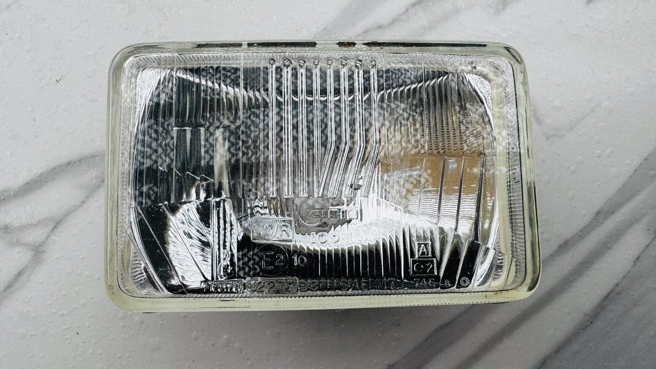 Phare av gauche PONTIAC Firebird TRANSAM LesAnciennes.com