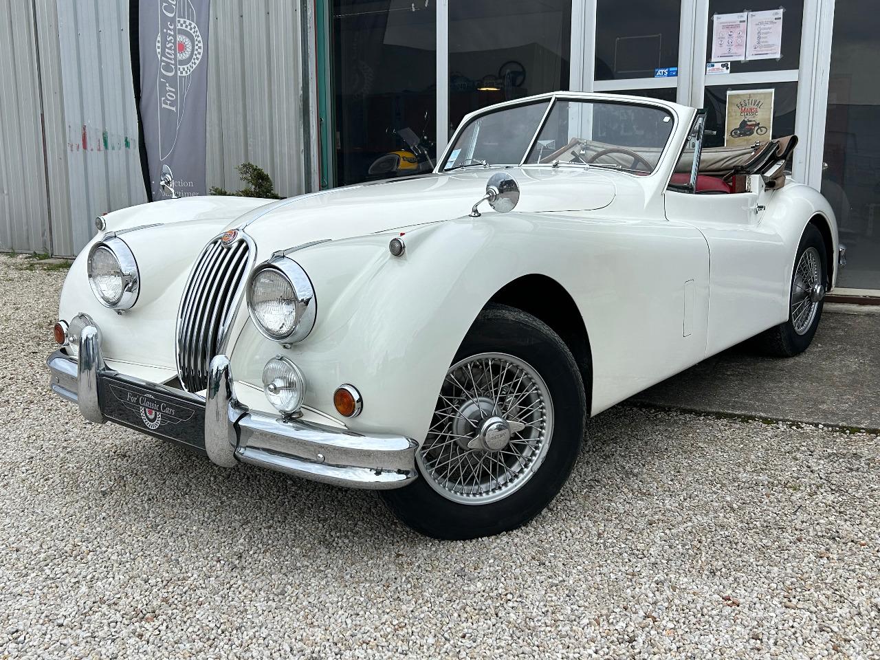 JAGUAR XK140 Cabriolet - 1956 LesAnciennes.com