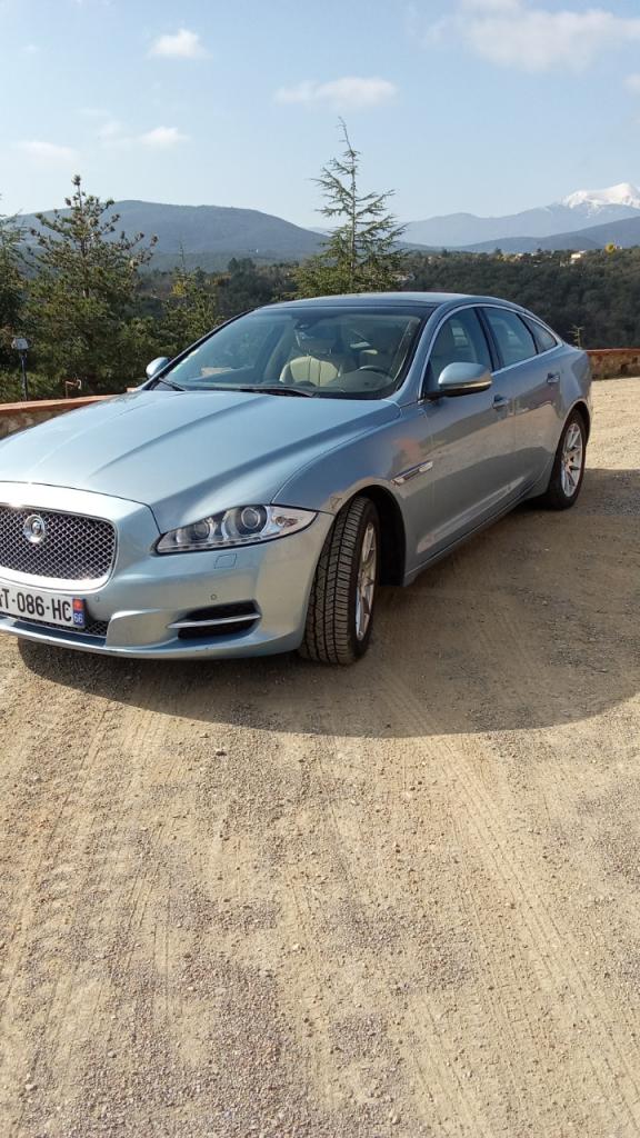 JAGUAR XJ300 prémium luxury - 2010 LesAnciennes.com