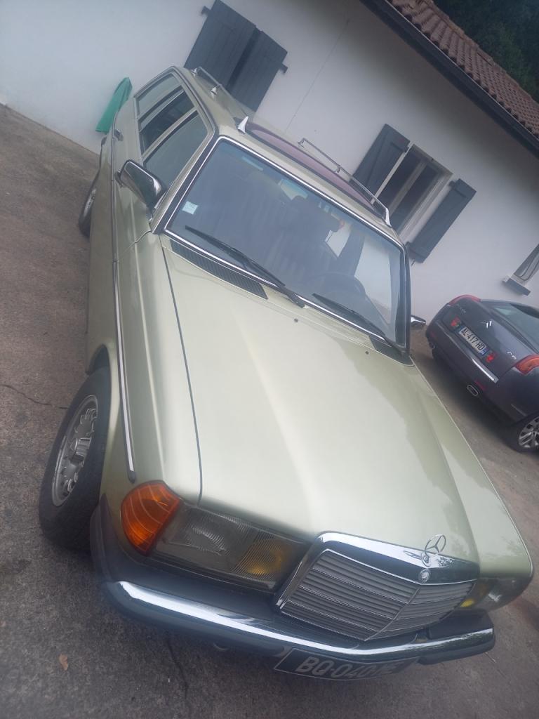 MERCEDES 200 T 230te - 1984 LesAnciennes.com