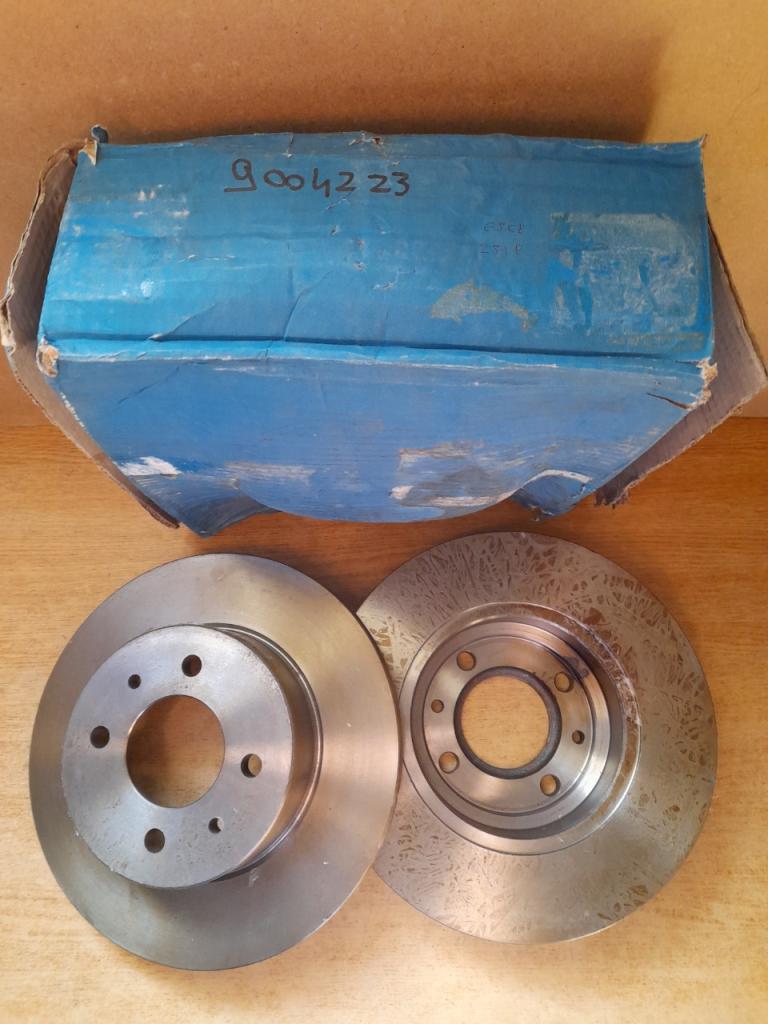 Disques de frein avant fiat ritmo fiat 131 LesAnciennes.com