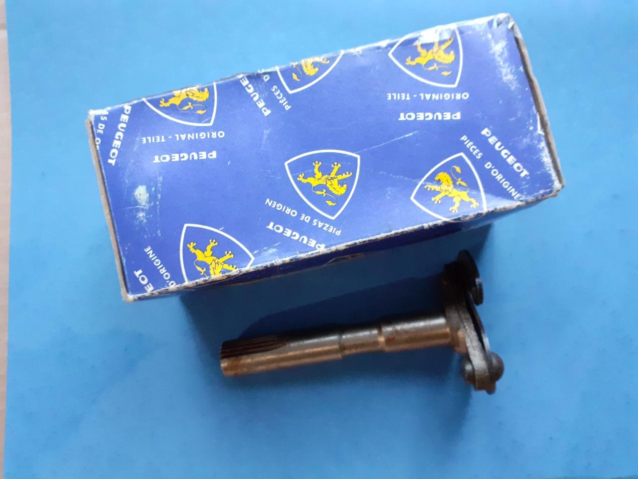Axe de pédale PEUGEOT 203 LesAnciennes.com