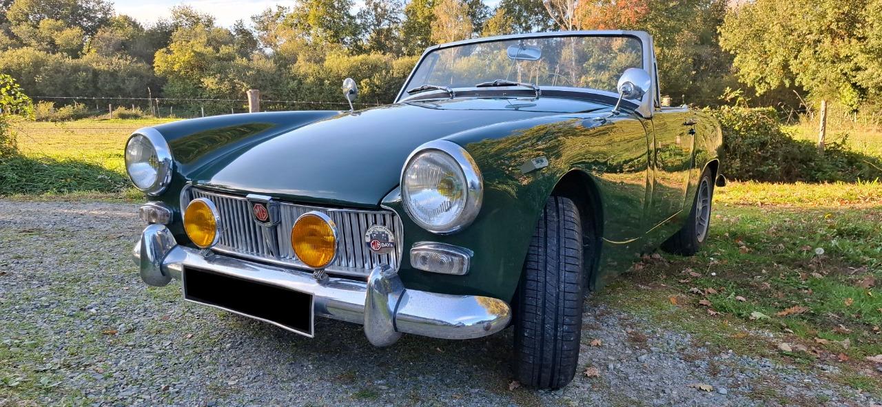 MG Midget MK II - 1966 LesAnciennes.com