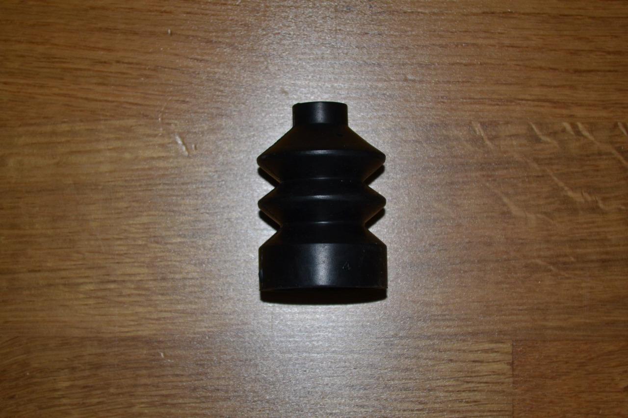 Soufflet maître cylindre PEUGEOT 203, 36x54mm neuf LesAnciennes.com